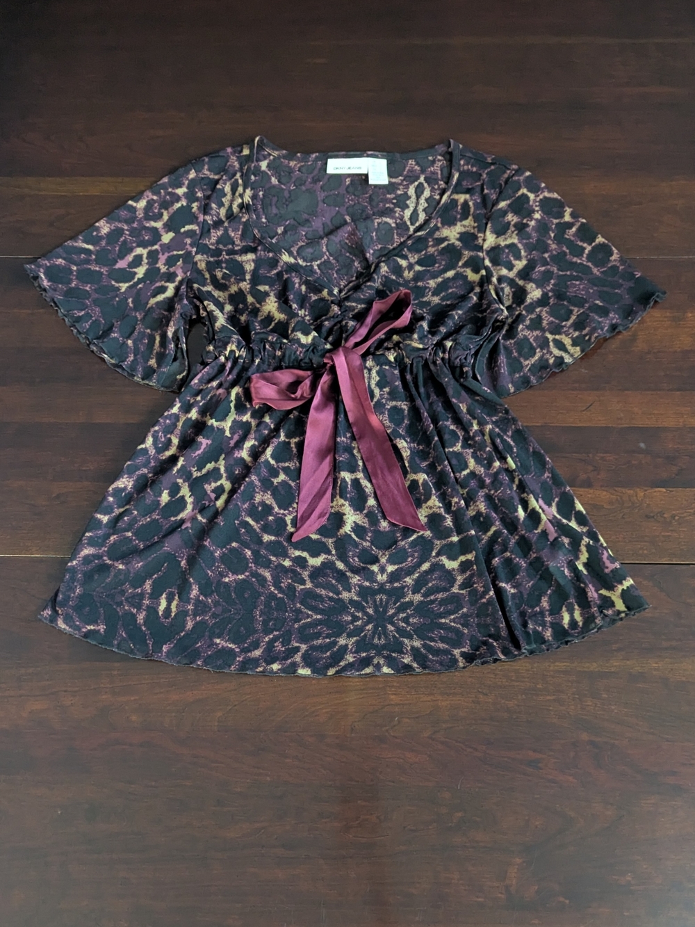 Y2K DKNY Womens L Babydoll Black Purple Cheetah Flutter Sleeve Satin Tie Top